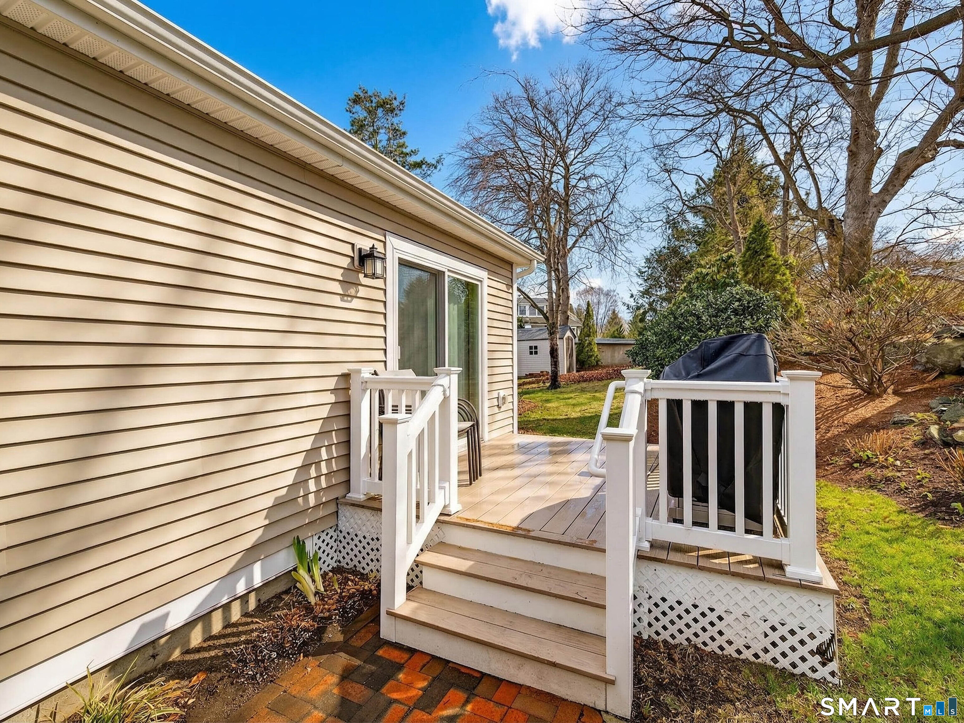 99 Main Street Stonington CT 06378
