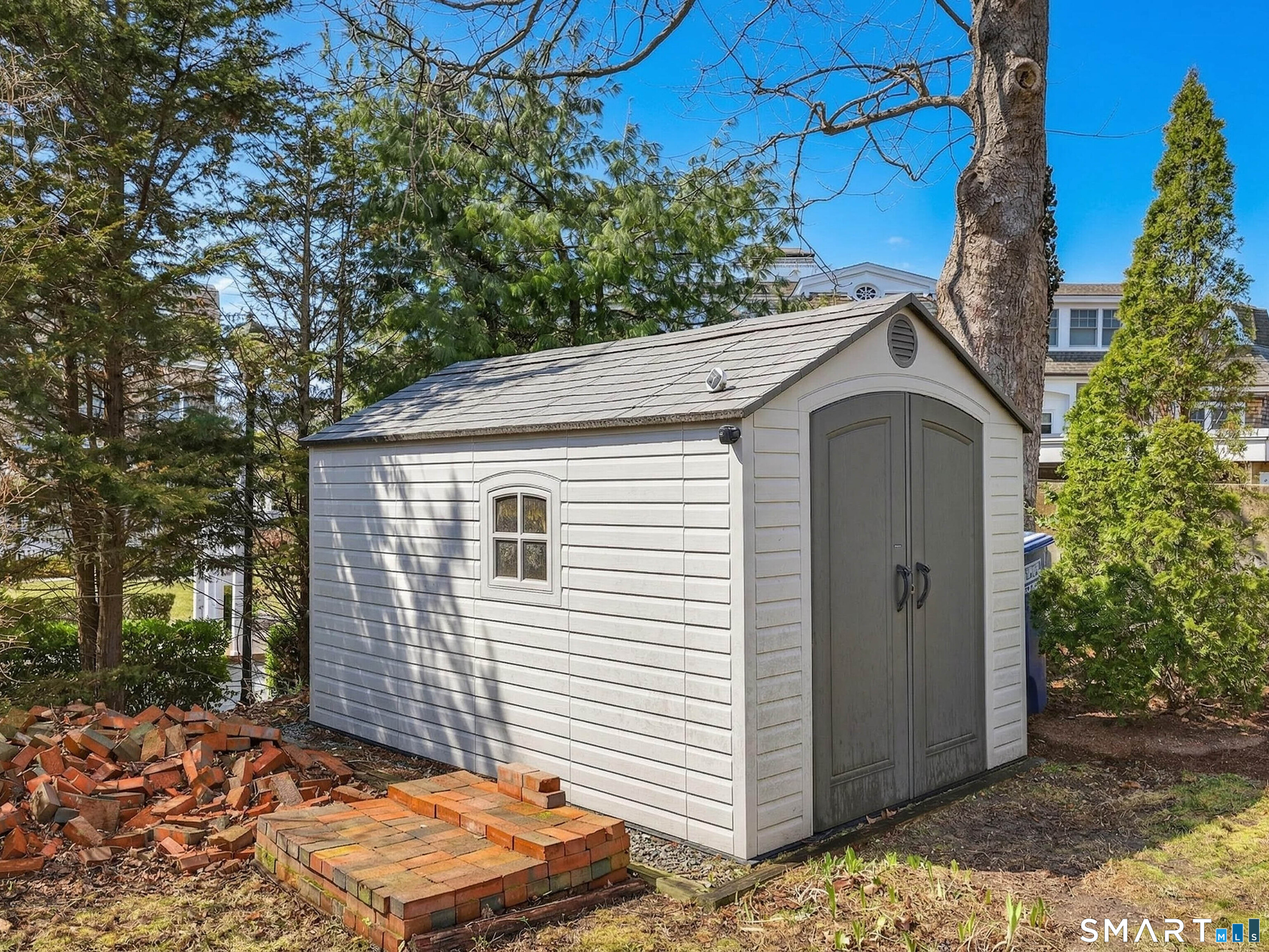 99 Main Street Stonington CT 06378