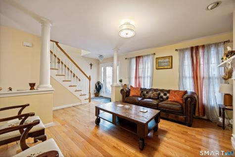 27 Amber Place Waterbury CT 06705