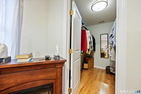 27 Amber Place Waterbury CT 06705