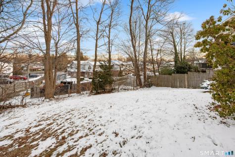 27 Amber Place Waterbury CT 06705
