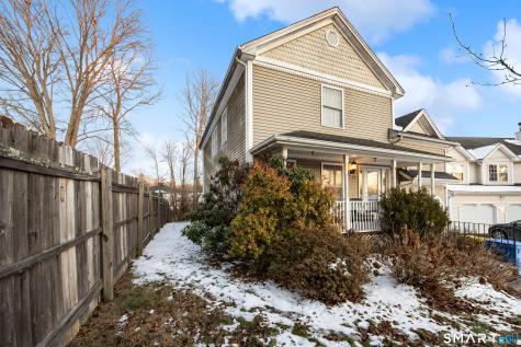 27 Amber Place Waterbury CT 06705