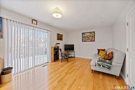 27 Amber Place Waterbury CT 06705