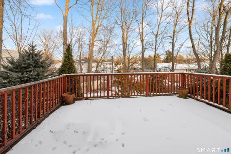 27 Amber Place Waterbury CT 06705
