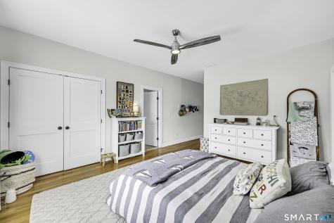 3 Newcastle Place Farmington CT 06085