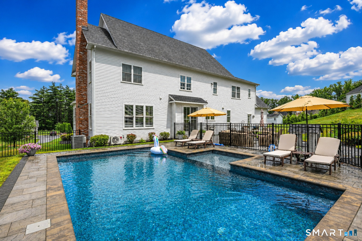 3 Newcastle Place Farmington CT 06085