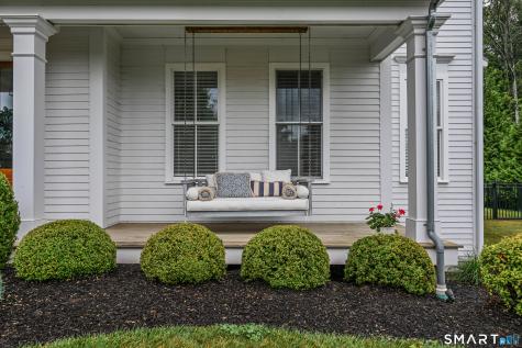 3 Newcastle Place Farmington CT 06085