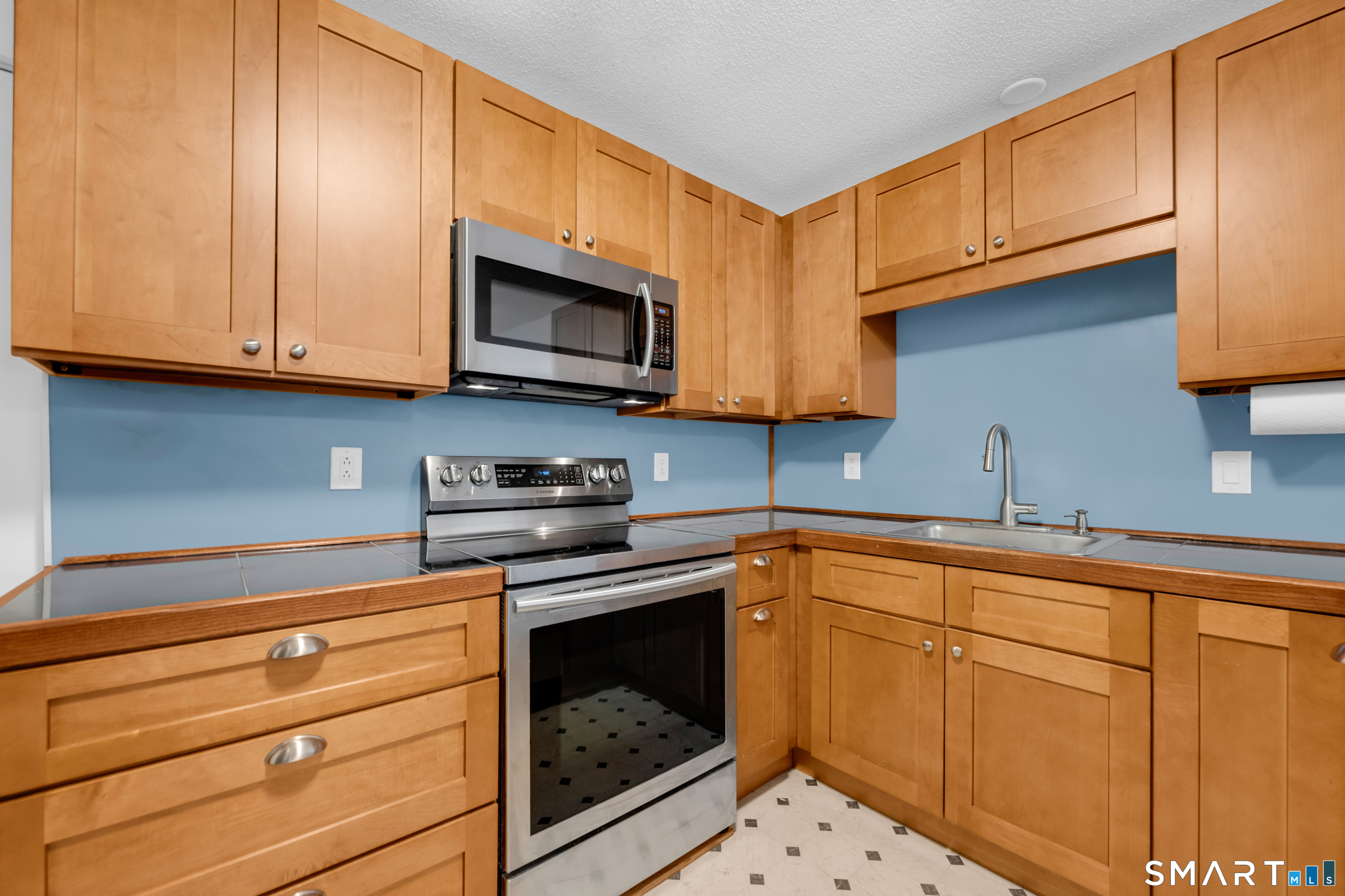 98 Greenwood Street Watertown CT 06795