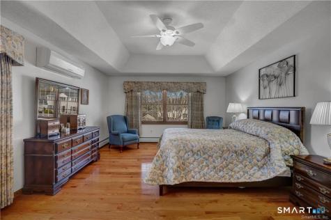 13 Fitzmaurice Circle Windsor CT 06095
