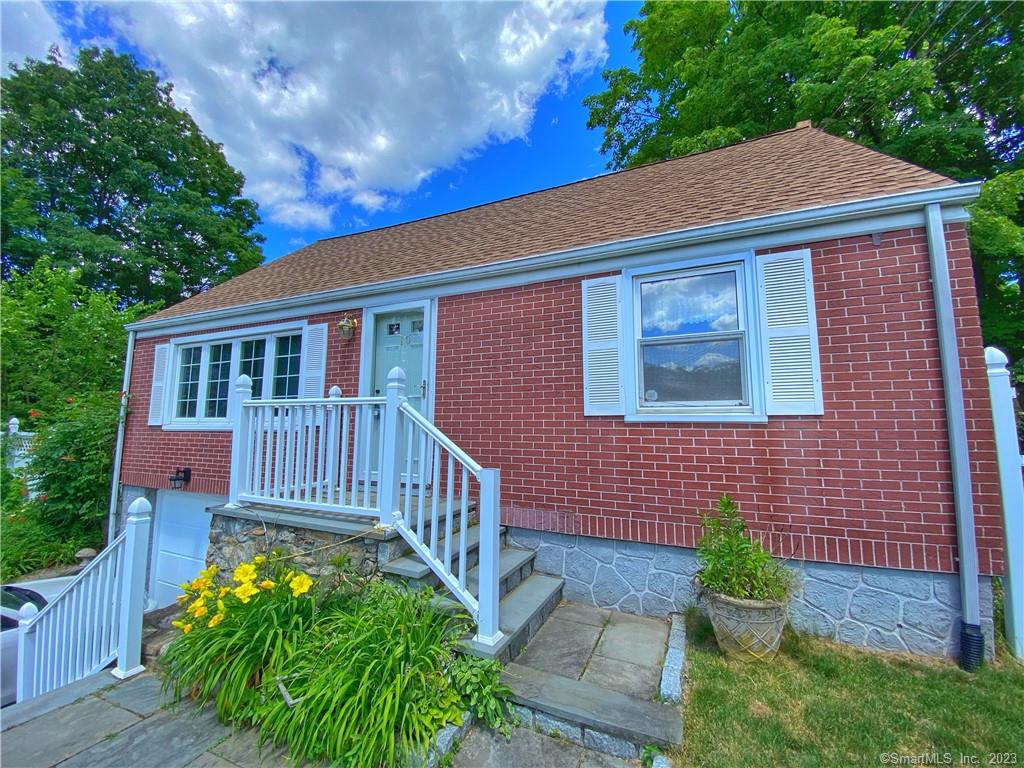 10 Arbor Court Norwalk CT 06854