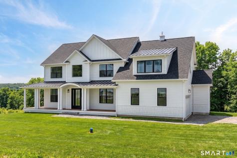 4 Vona Way Newtown CT 06470