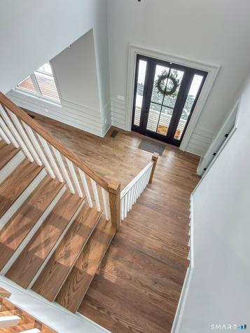 4 Vona Way Newtown CT 06470