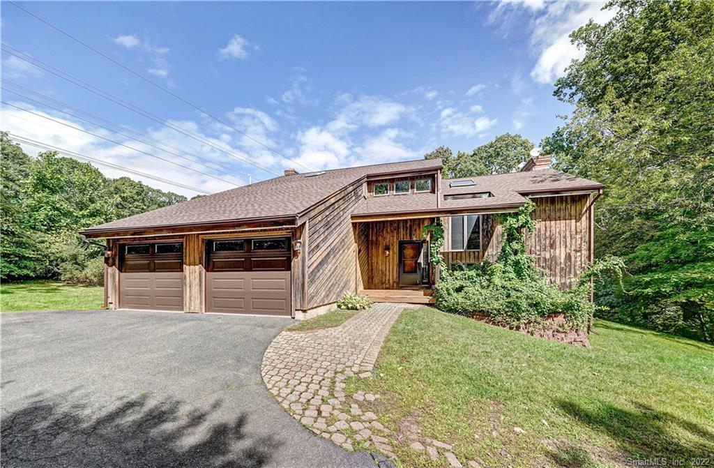 245 Tom Swamp Road Hamden CT 06518