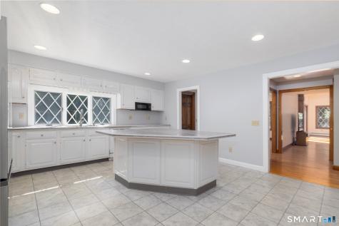 34 Briarcliffe Trail Old Saybrook CT 06475