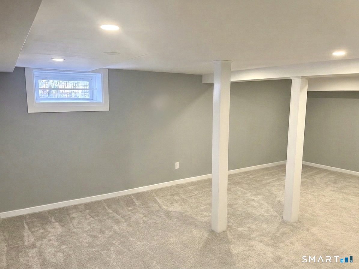 345 Housatonic Drive Milford CT 06460