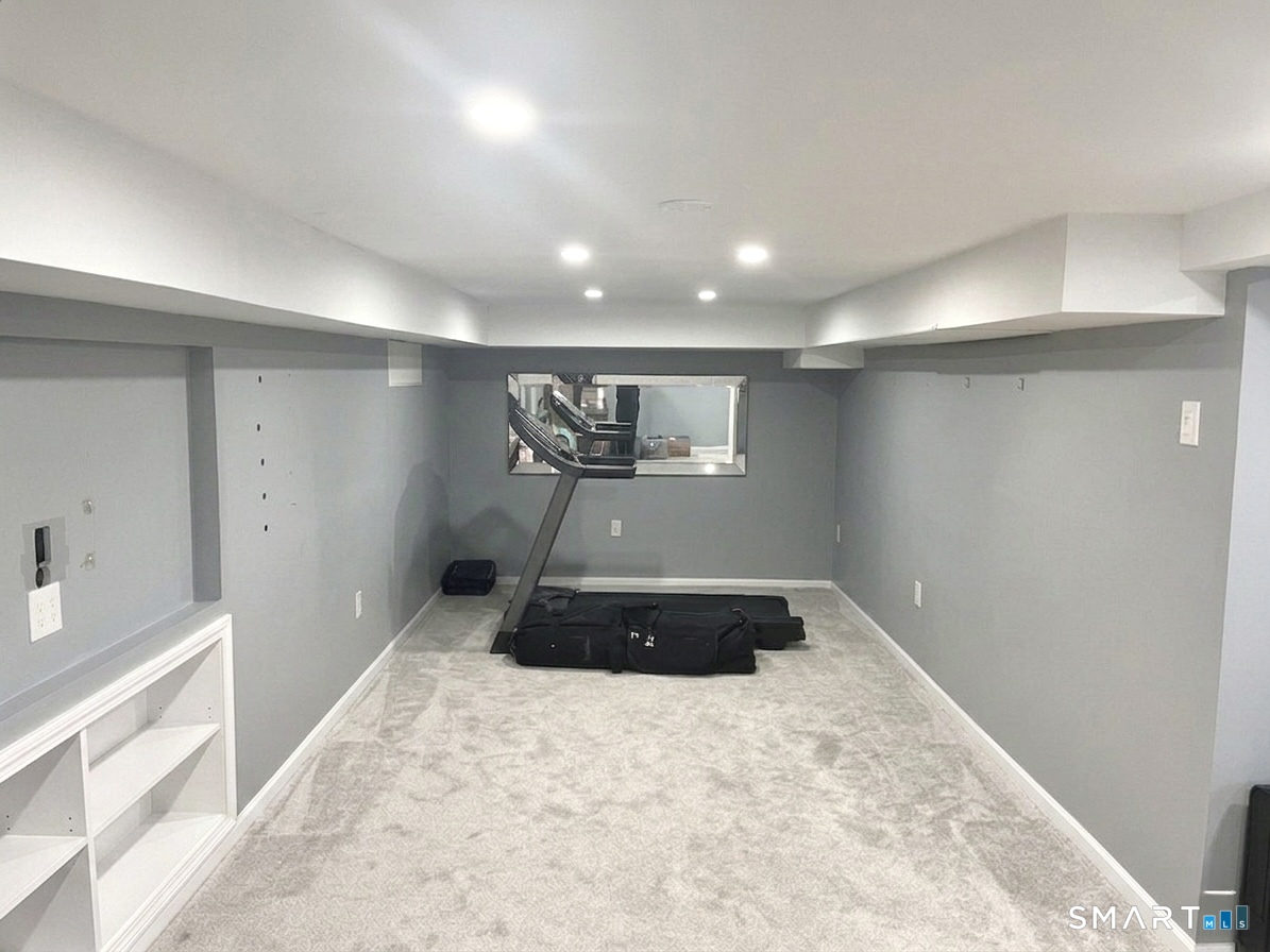 345 Housatonic Drive Milford CT 06460
