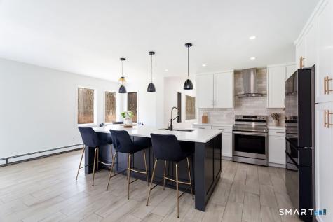 6 Daniels Drive Danbury CT 06811