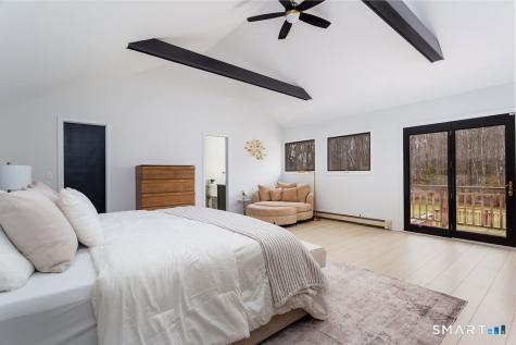 6 Daniels Drive Danbury CT 06811