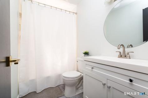 6 Daniels Drive Danbury CT 06811