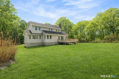 6 Daniels Drive Danbury CT 06811
