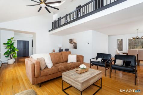 6 Daniels Drive Danbury CT 06811