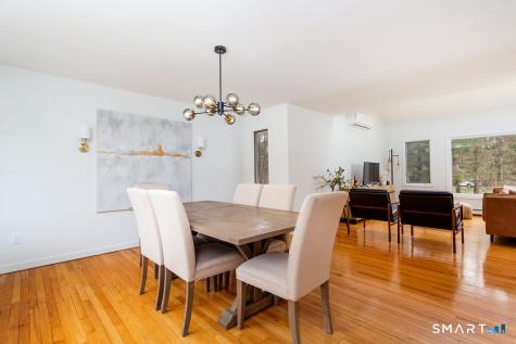 6 Daniels Drive Danbury CT 06811