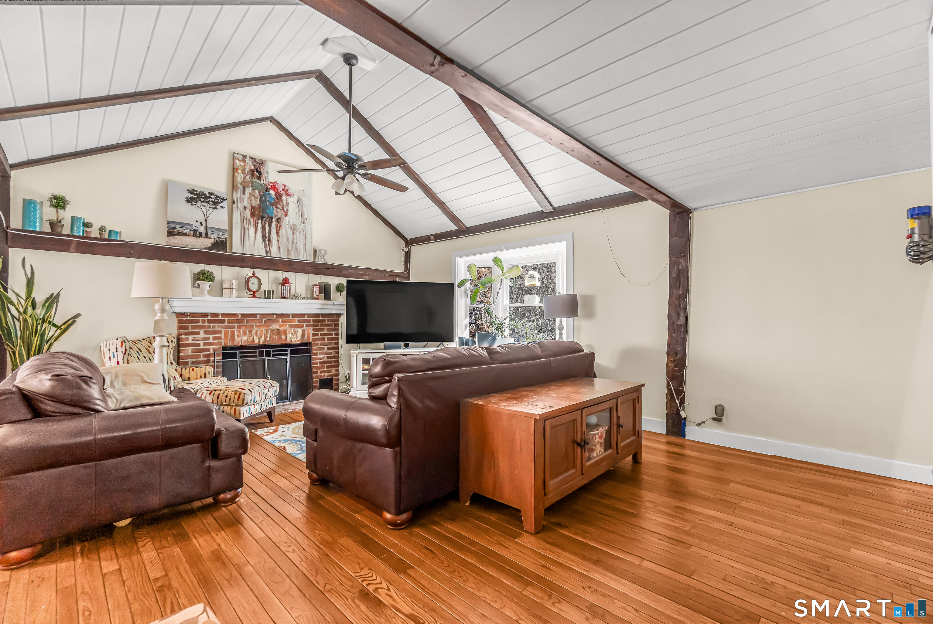 214 Pumpkin Hill Road New Milford CT 06776