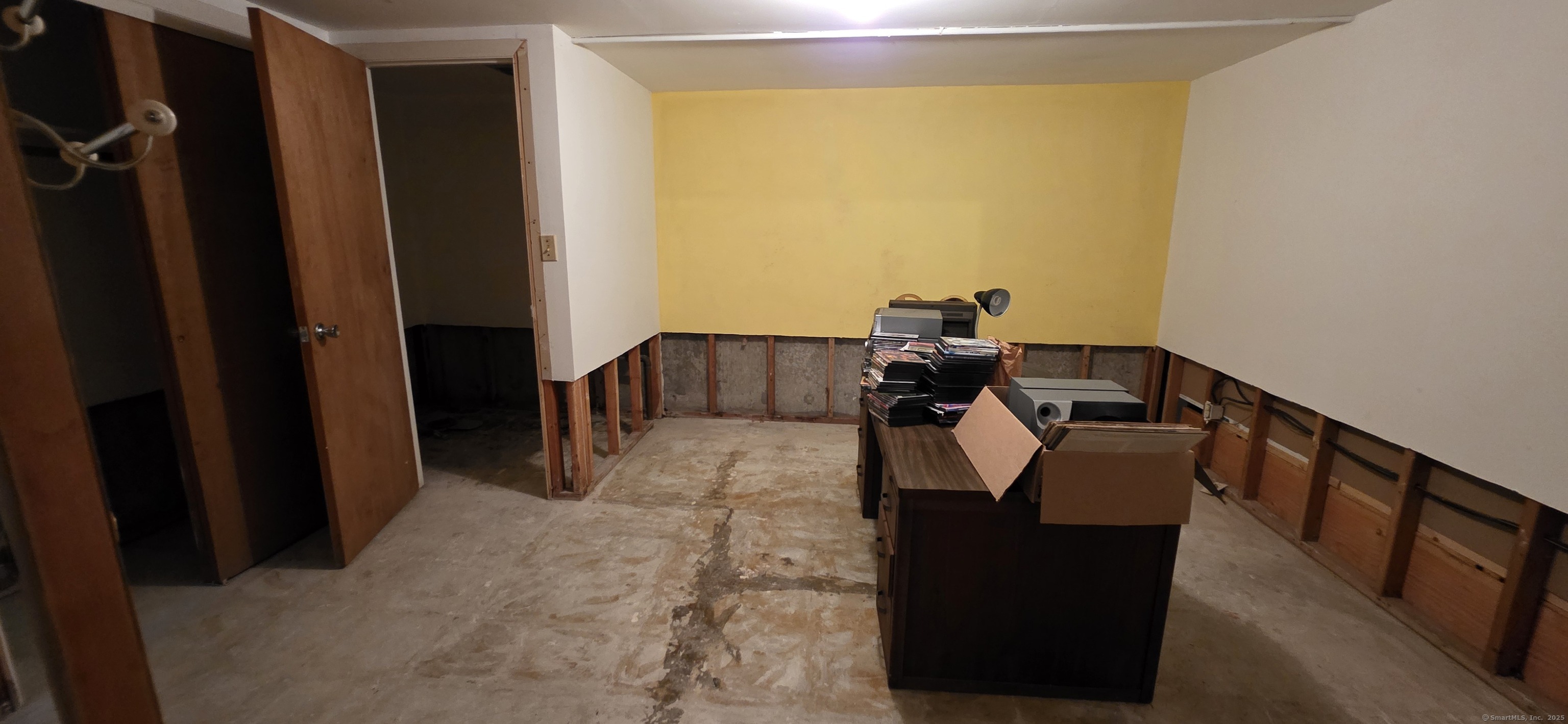 9 Mallard Drive Bloomfield CT 06002