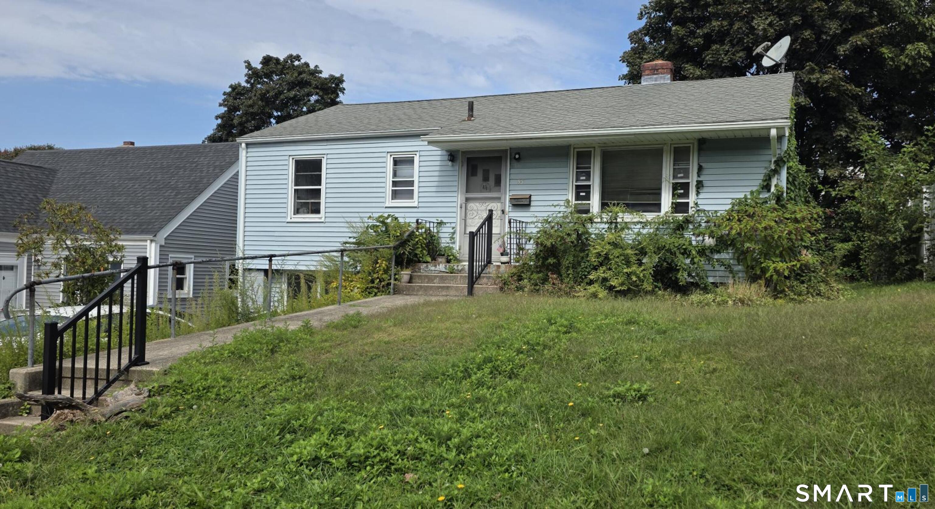 35 Sunset Street New London CT 06320