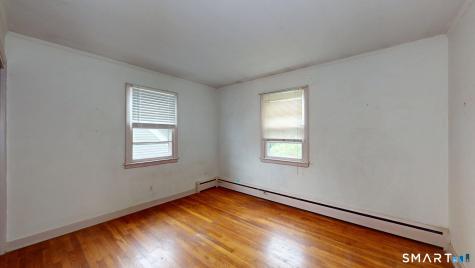 35 Sunset Street New London CT 06320