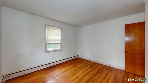35 Sunset Street New London CT 06320