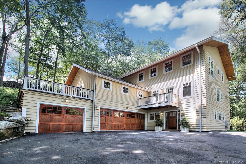 82 Lords Highway Weston CT 06883