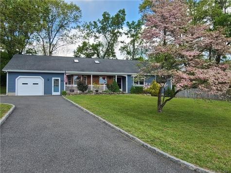 10 Dahle Road New Milford CT 06776