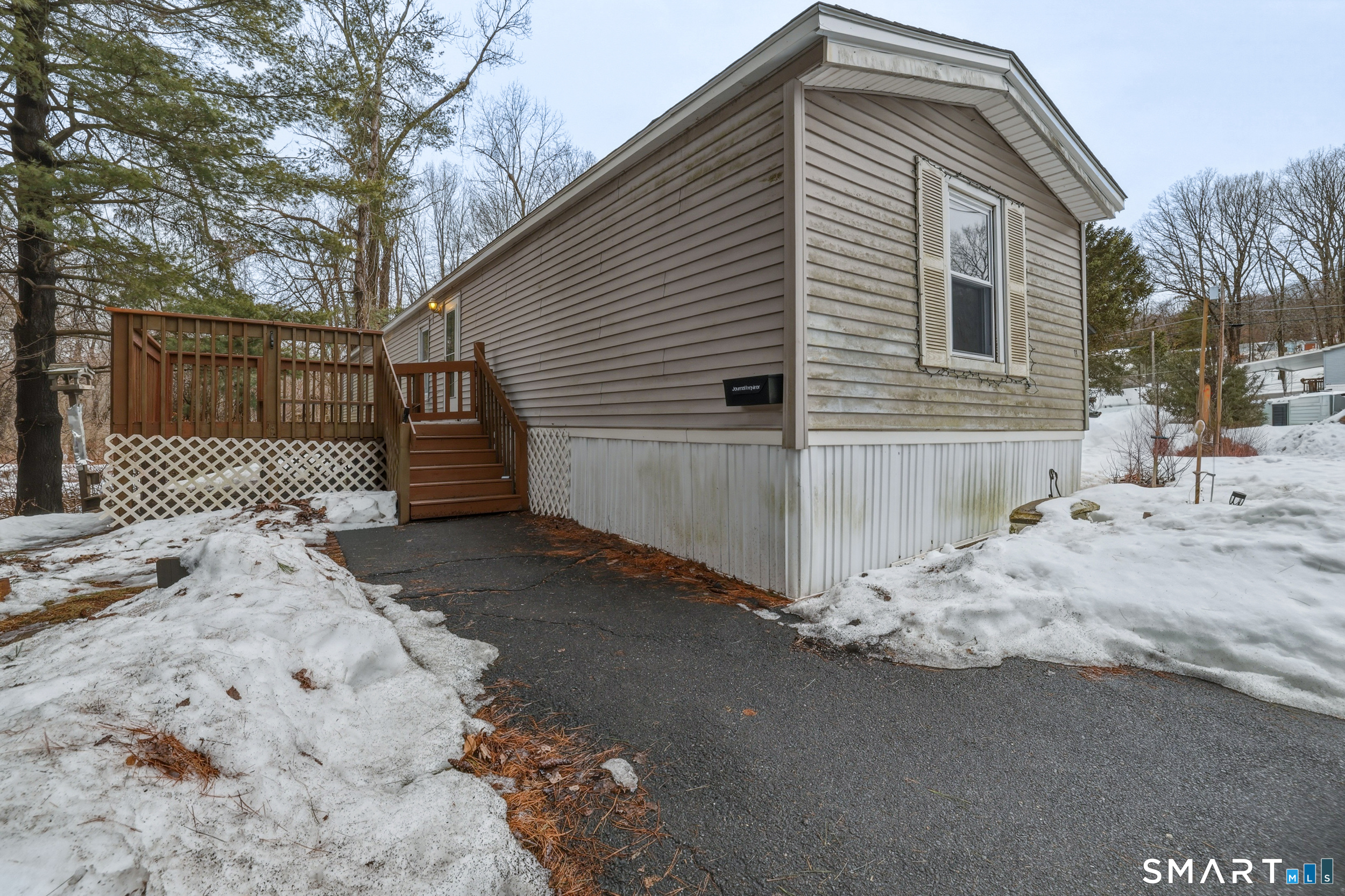 325 Kelly Road Vernon CT 06066