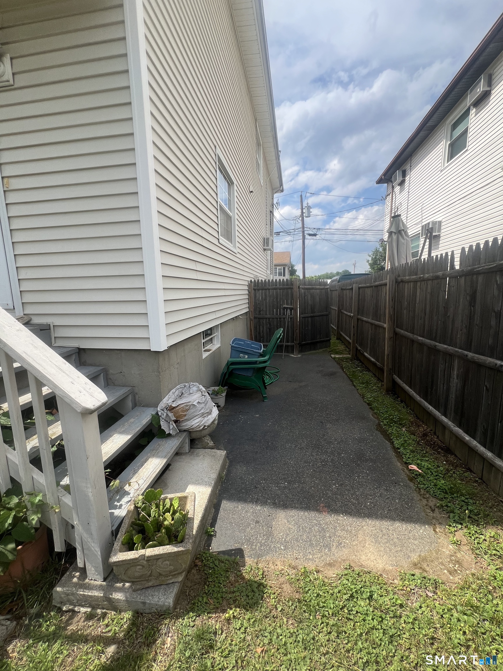 153 Shell Street Bridgeport CT 06605