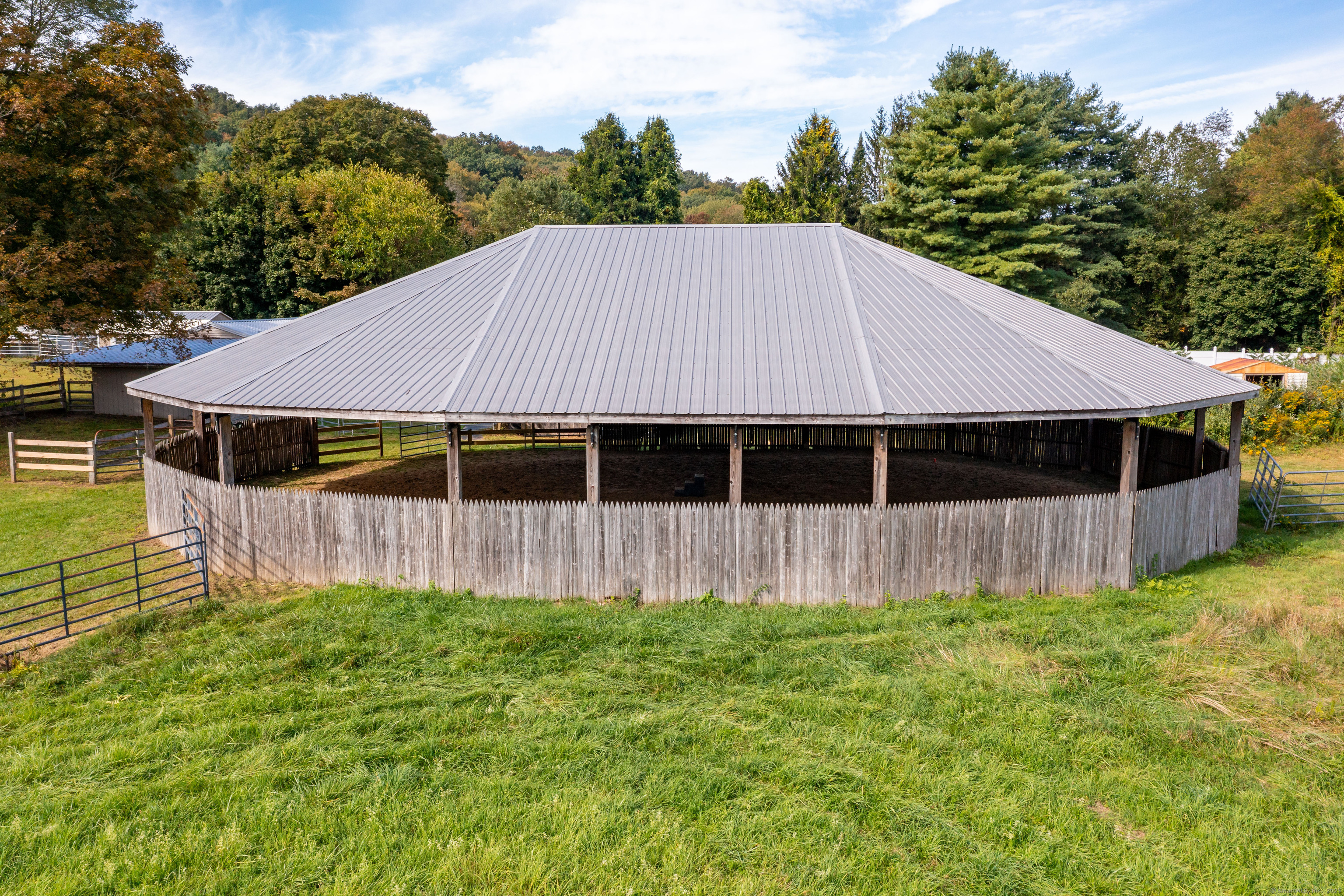 41 Oakwood Lane Columbia CT 06237