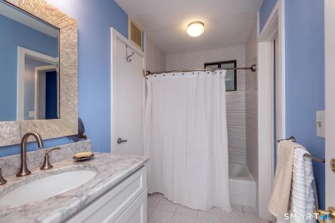 15 Alpine Drive New Fairfield CT 06812