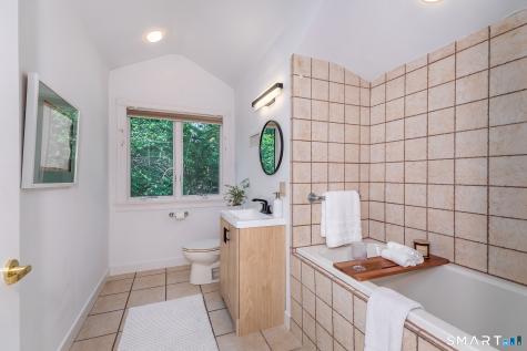 15 Alpine Drive New Fairfield CT 06812