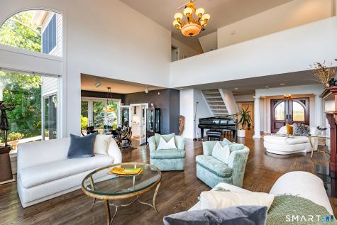 15 Alpine Drive New Fairfield CT 06812