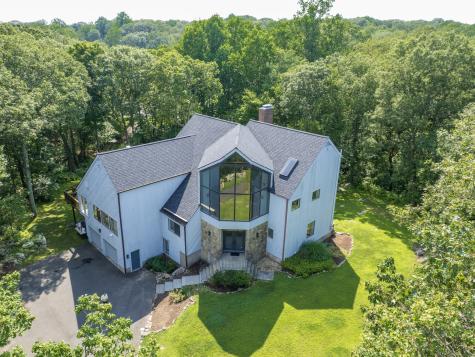 21 Woods End Drive Wilton CT 06897