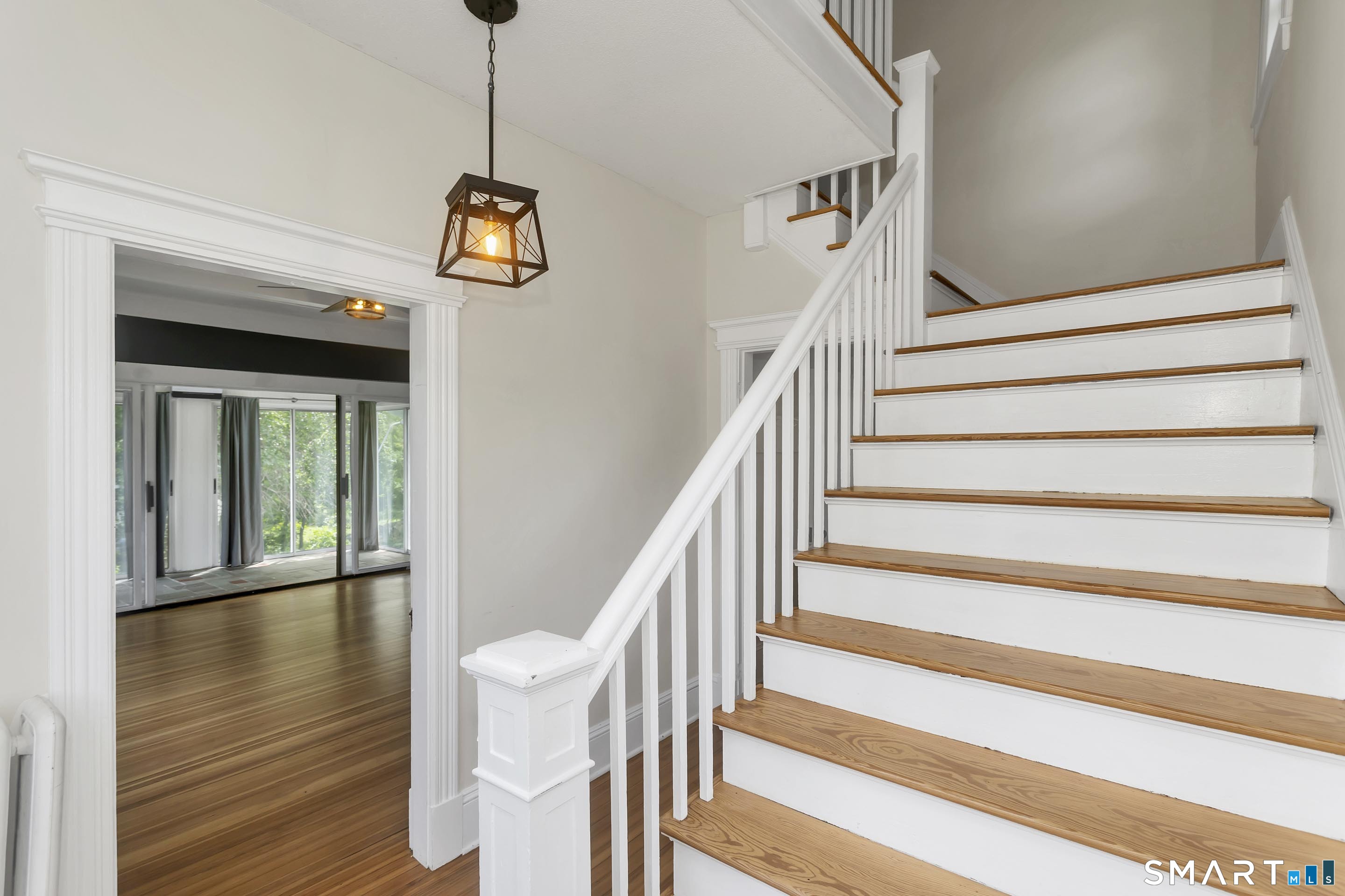 320 Mapleton Avenue Suffield CT 06078