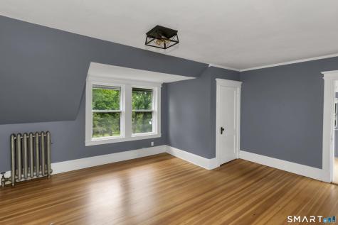 320 Mapleton Avenue Suffield CT 06078