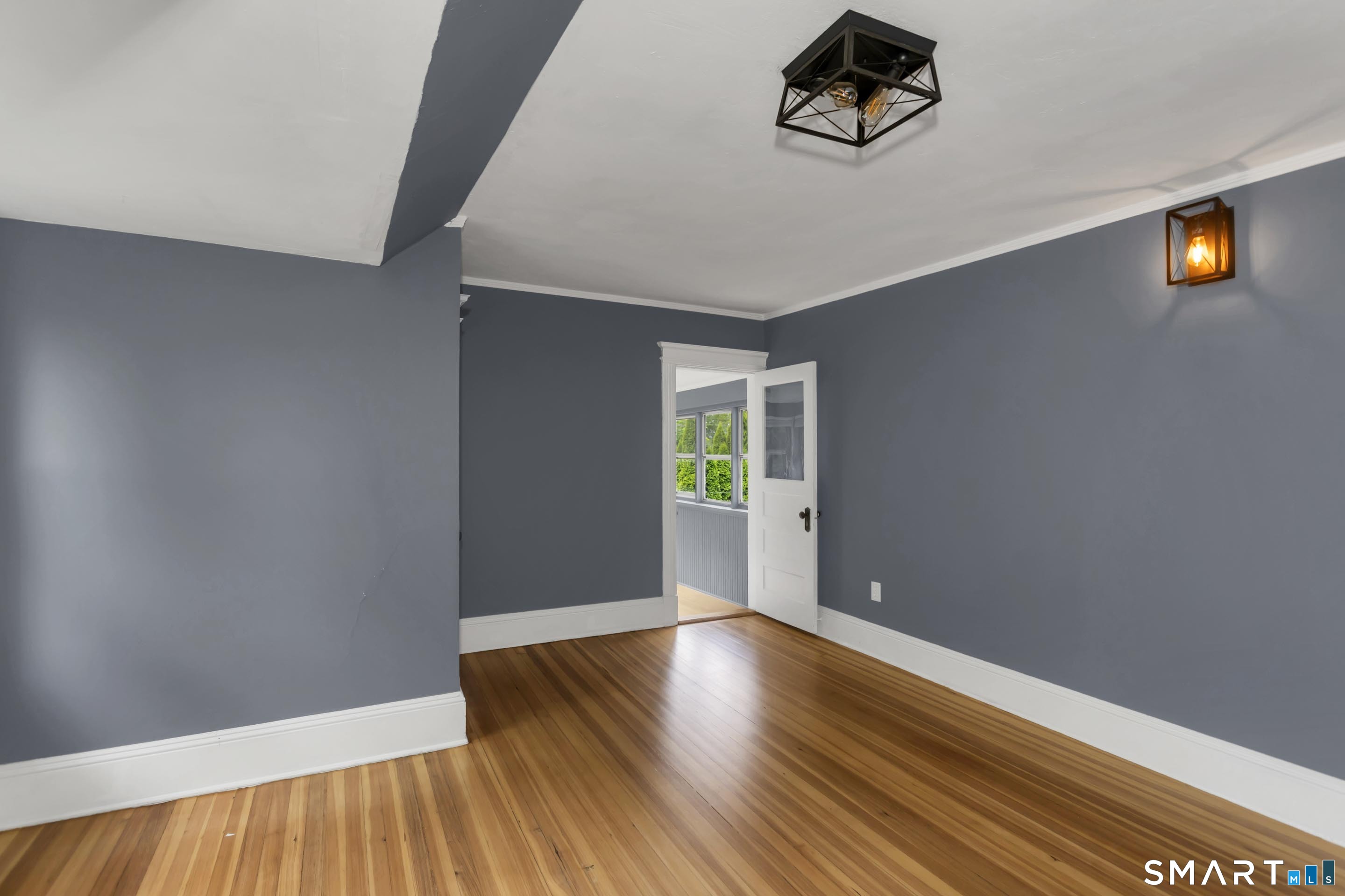 320 Mapleton Avenue Suffield CT 06078