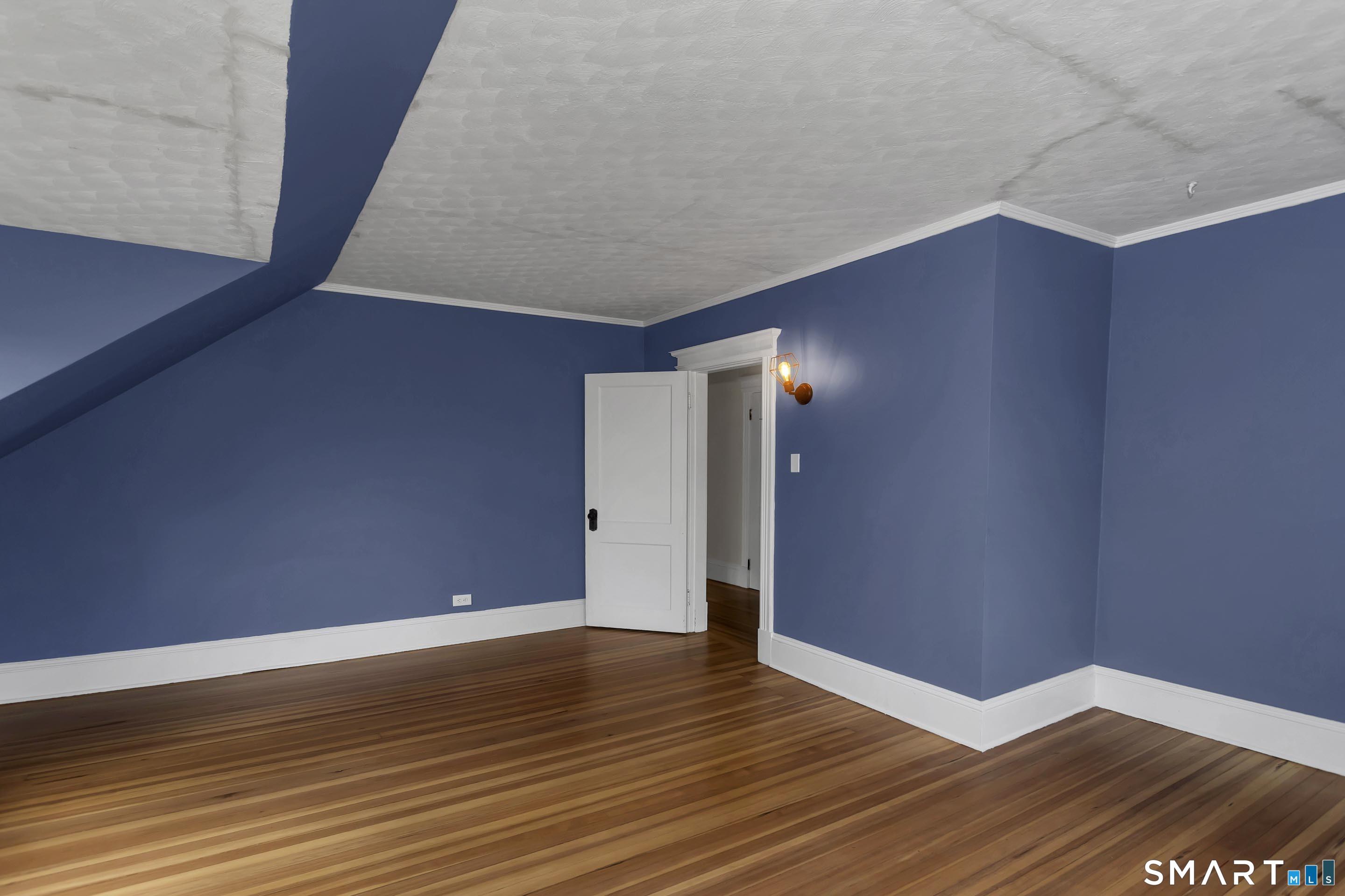 320 Mapleton Avenue Suffield CT 06078