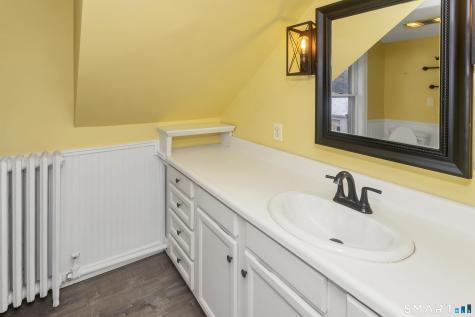 320 Mapleton Avenue Suffield CT 06078