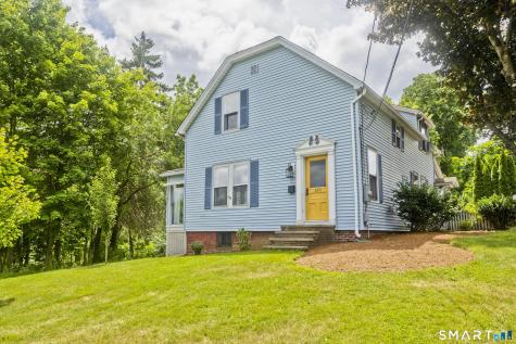 320 Mapleton Avenue Suffield CT 06078