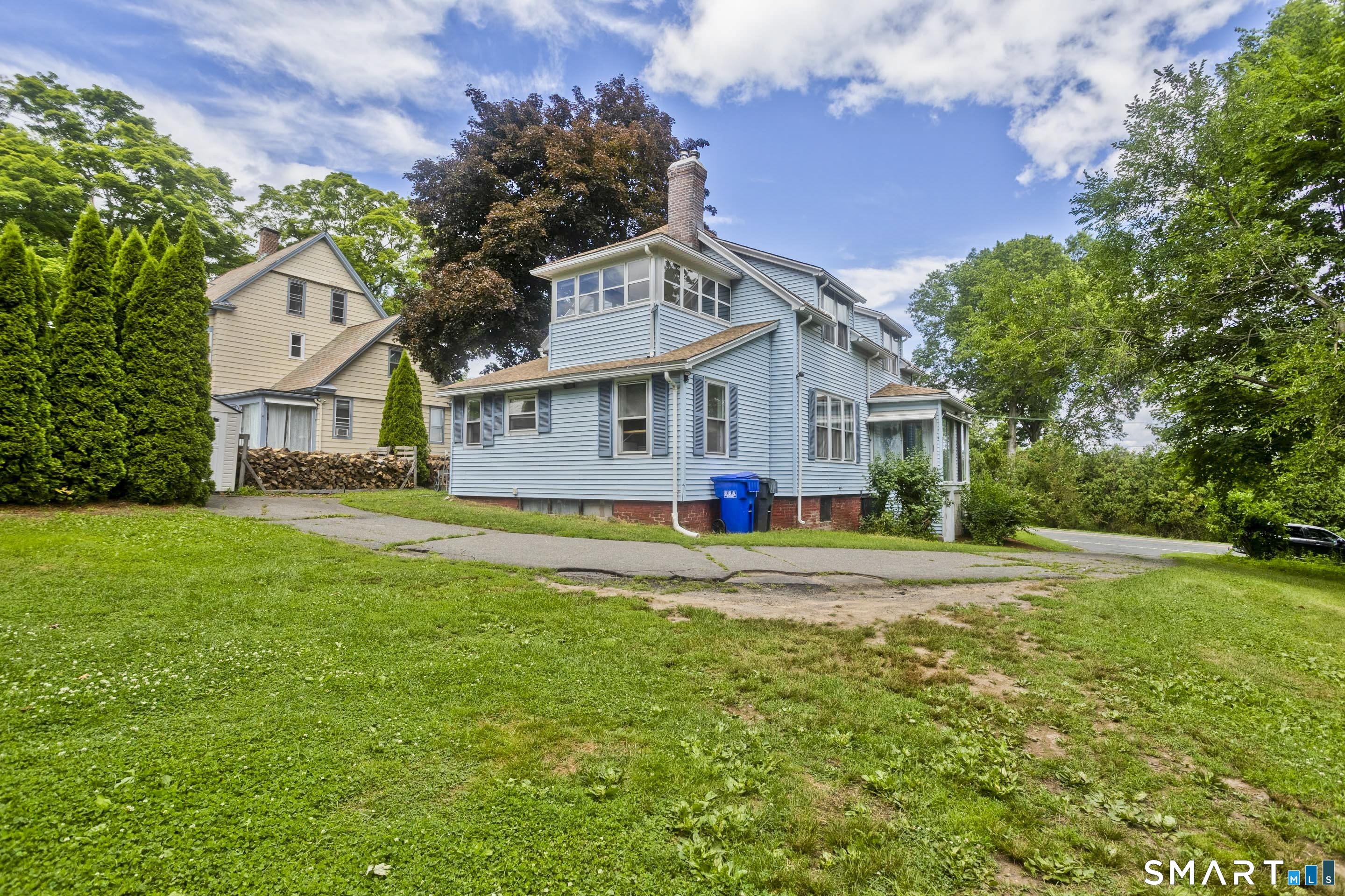 320 Mapleton Avenue Suffield CT 06078
