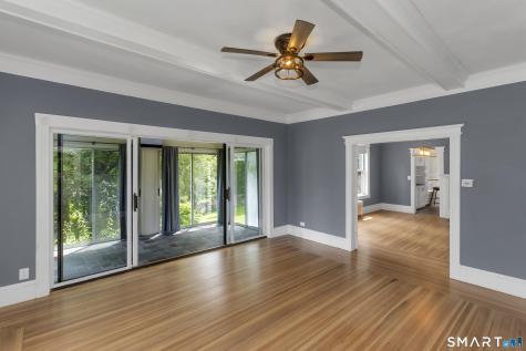 320 Mapleton Avenue Suffield CT 06078
