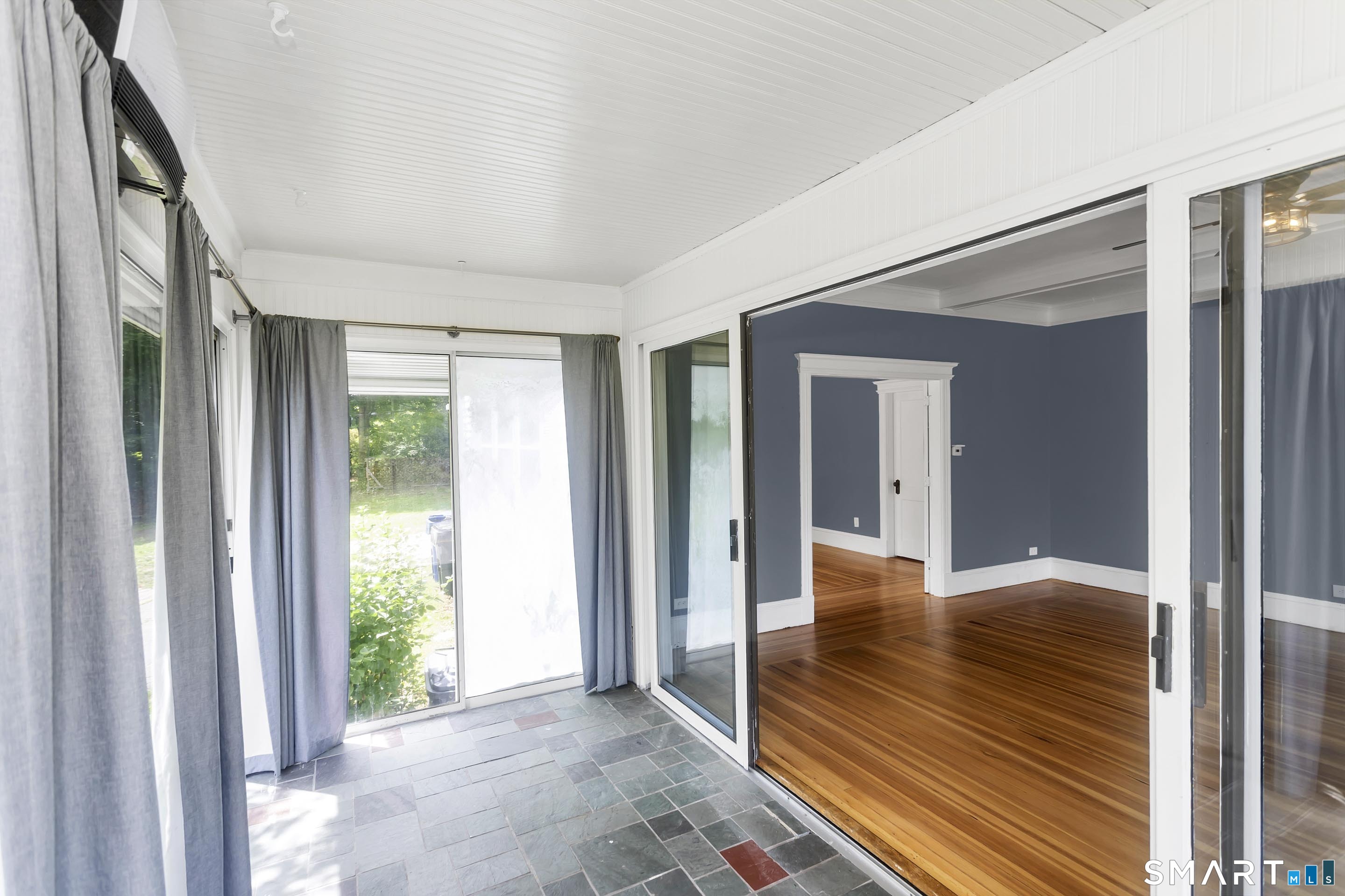 320 Mapleton Avenue Suffield CT 06078