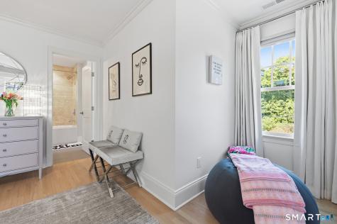 263 Peaceable Street Ridgefield CT 06877